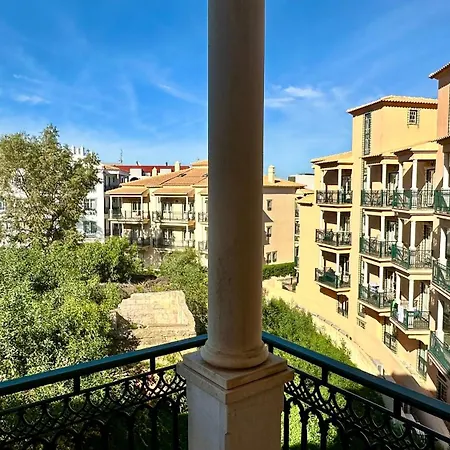 아파트 Bicos T By Check-in Portugal *